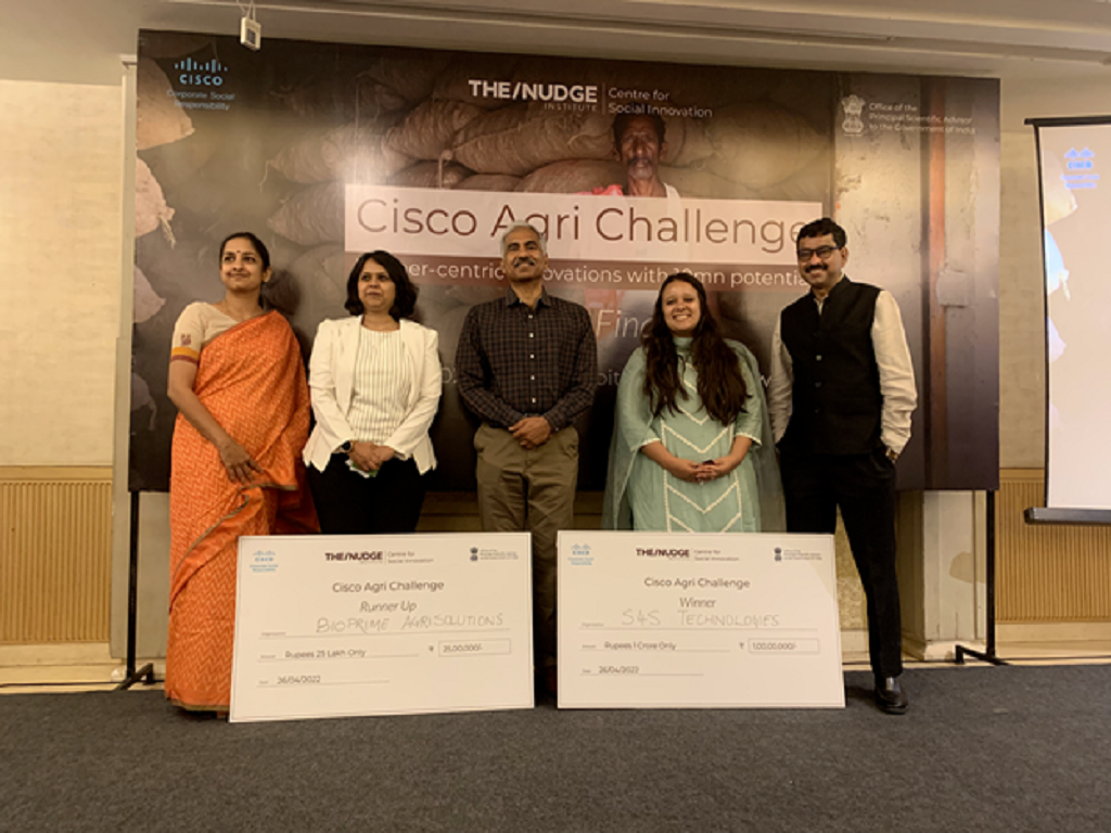 From left to right: Sudha Srinivasan (CEO, The/Nudge CSI), Renuka Karandikar (Bioprime Agrisolutions), Shri Manoj Ahuja (Agriculture Secretary, GoI), Nidhi Pant (S4S Technologies), Harish Krishnan (MD & Chief Policy Officer, Cisco India, and SAARC)