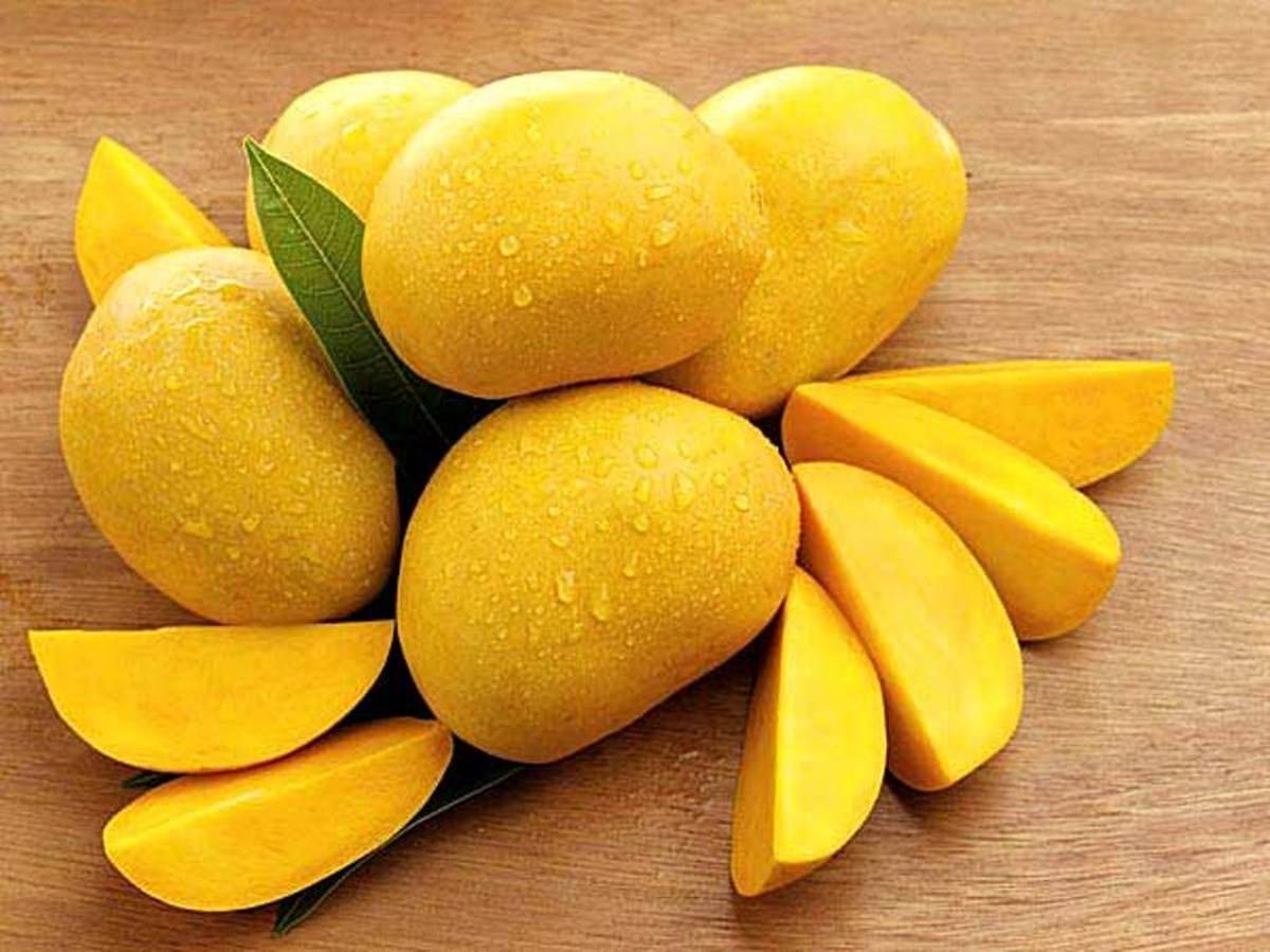 Fresh Healthy Mangoes