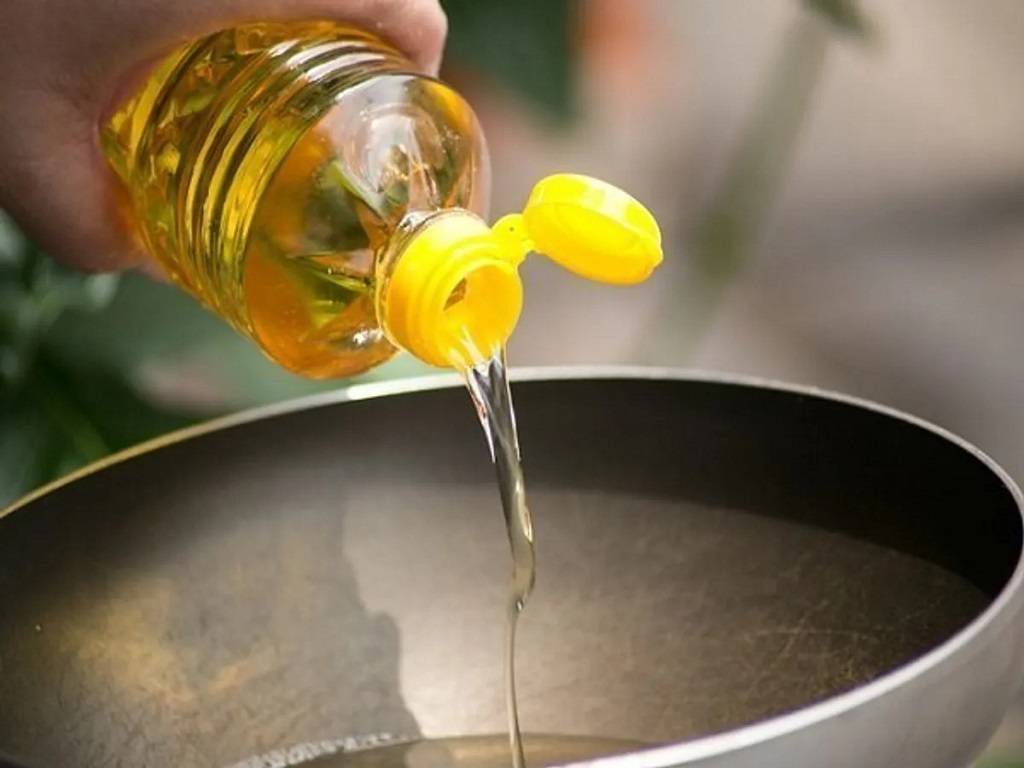 Reheating or reusing cooking oil may be the source of your increased acidity or rising cholesterol levels.