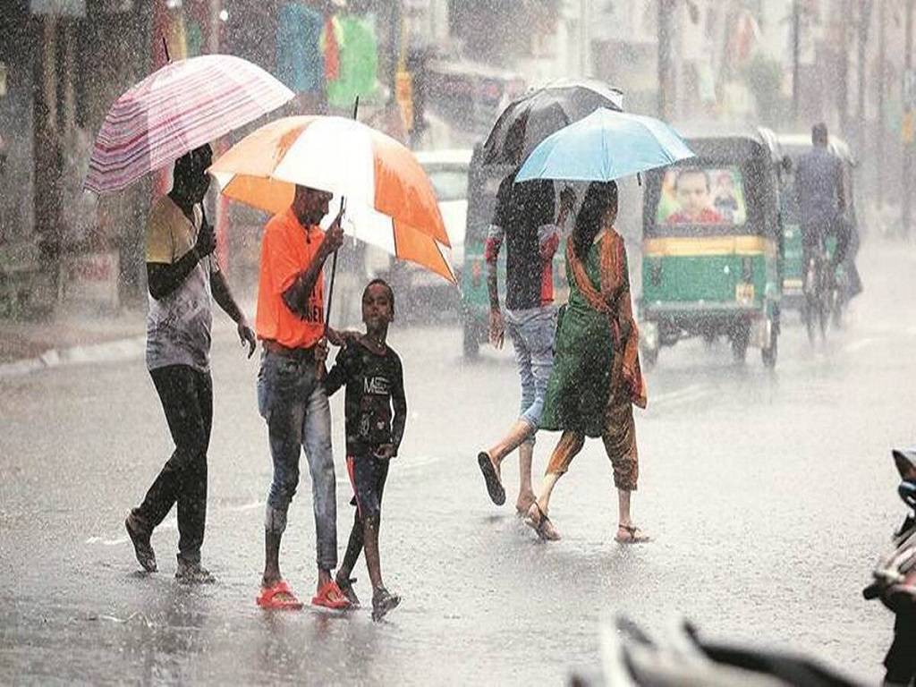 Isolated heavy rainfall is quite likely to occur across East Madhya Pradesh.