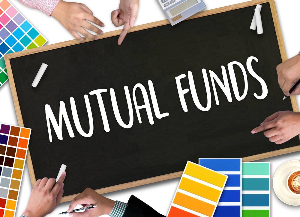 Here are some important tips to help you choose wisely while investing in mutual funds.