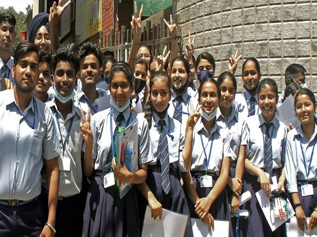 CBSE Class 10th Results are anticipated to be announced today at 2 pm.