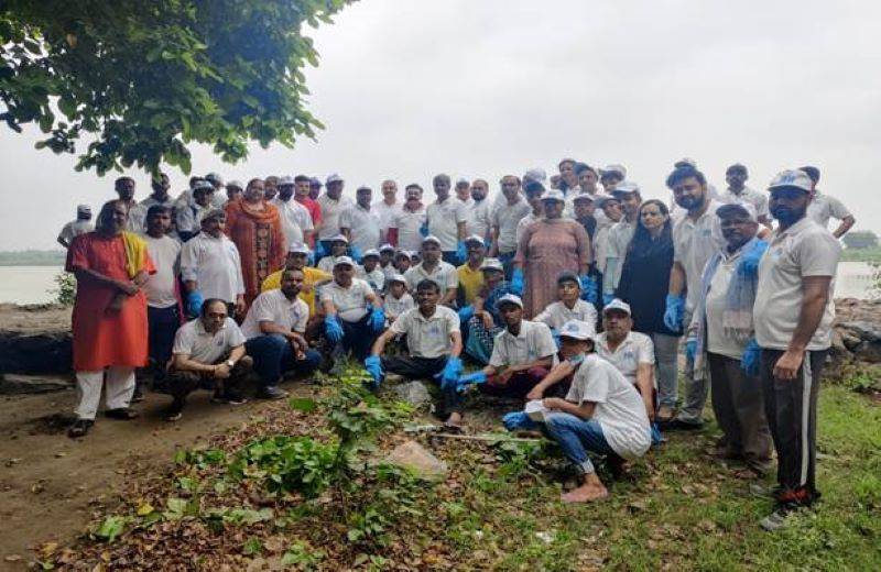 Clean Yamuna Campaign at Yamuna Ghats