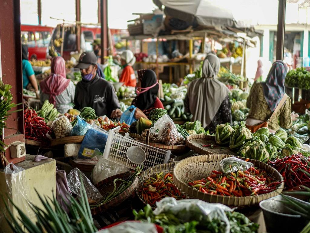 The Hassan district's potato farms have also been impacted by the rain.