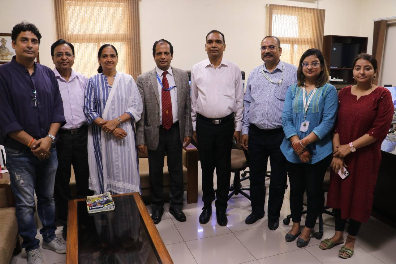 Krishi Jagran team with Dr. Himanshu Pathak