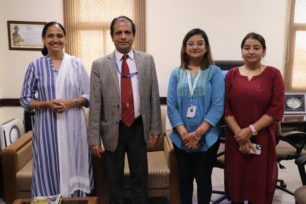 Dr Himanshu Pathak with Shiny Dominic, Megha Sharma and Jyoti Sharama