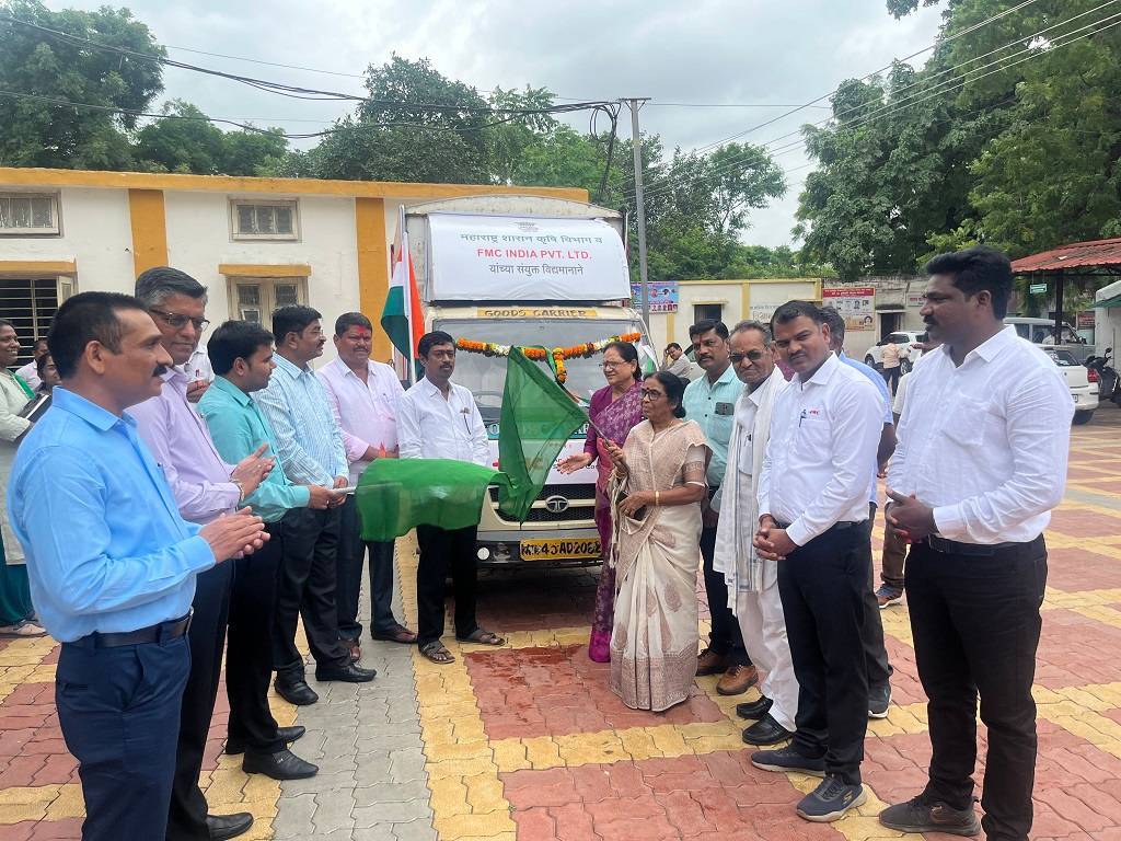 FMC with agricultural department of Maharashtra state at this year's campaign launch.