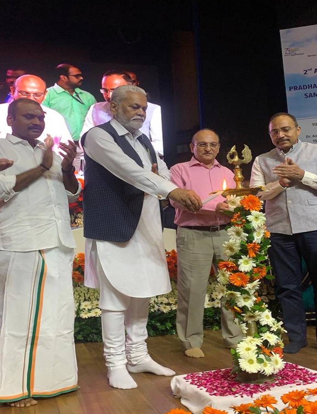 Dr L Mulugan, Minister of State of Fisheries, Animal Husbandry and Dairying and Information and Broadcasting, with Minister of Fisheries, Animal Husbandry and Dairying, Parshottam Rupala.