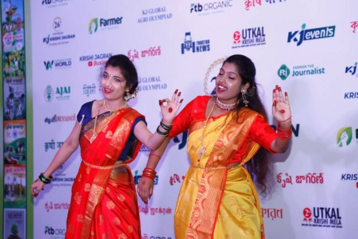 Krishi Jagran employees performing a folk dance