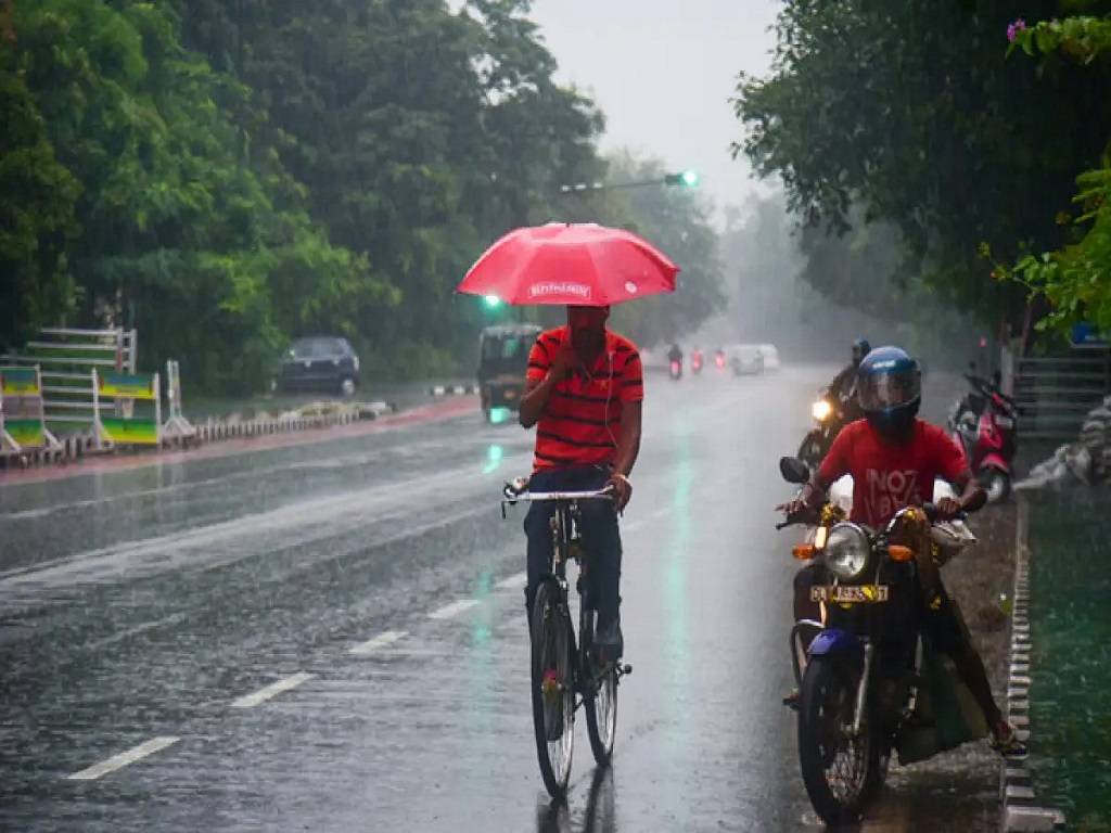 A new cyclonic circulation is anticipated to form over the Bay of Bengal in the upcoming week.