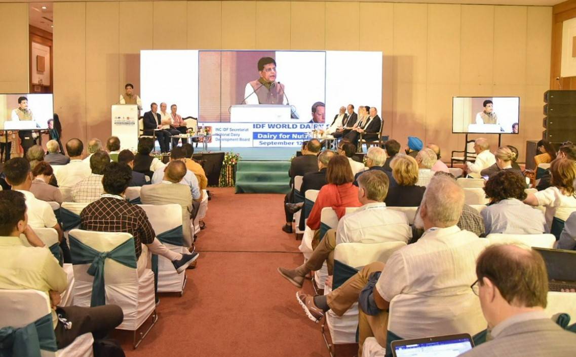 Union Minister Piyush Goyal addressing the participants of IDF World Dairy Summit 2022