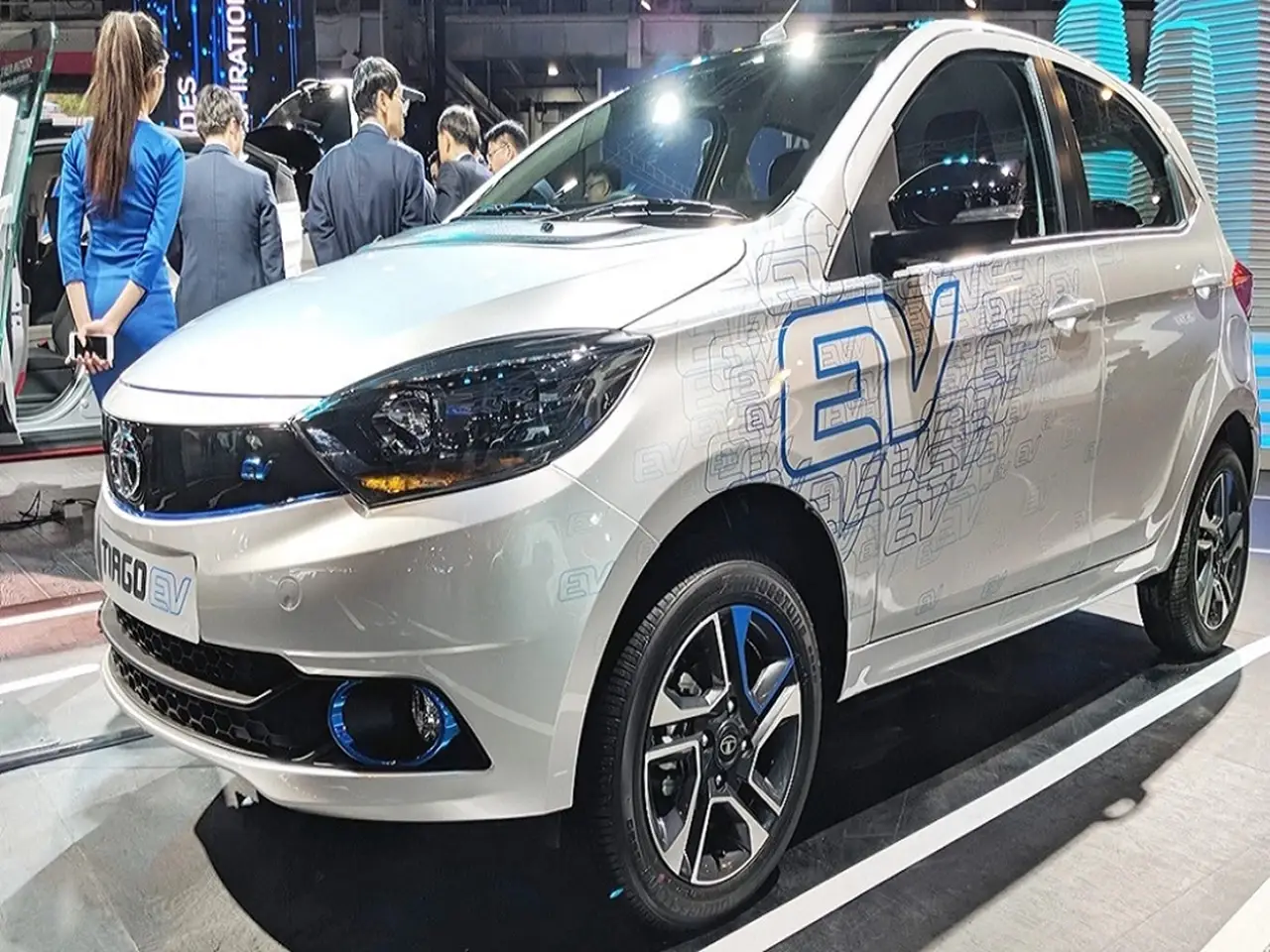Tata offers two different battery packs for the Tiago EV.