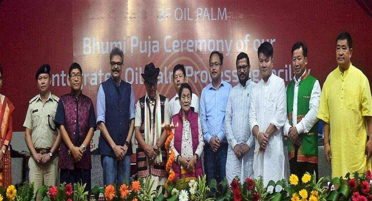 Minister of Agriculture Tage Taki, Sanjay Goenka, CEO and MD, 3F Oil Palm Limited, and other esteemed dignitaries taking part in the Bhumi puja ceremony of 3F Oil Palm’s integrated Oil Palm Processing unit