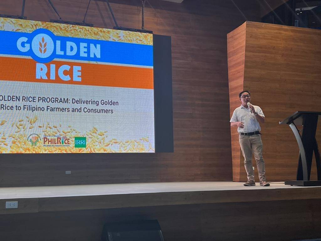 Briefing about golden rice, Dr. Ronan Zagado, Lead, Golden Rice Program at the 16th Pan-Asia Farmers' Exchange Program