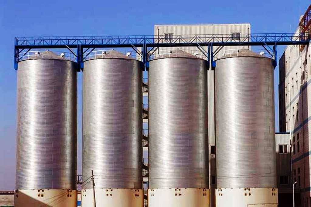 FCI to invest Rs 9,236 crore to set up 111 LMT-capacity steel silos in 12 states.