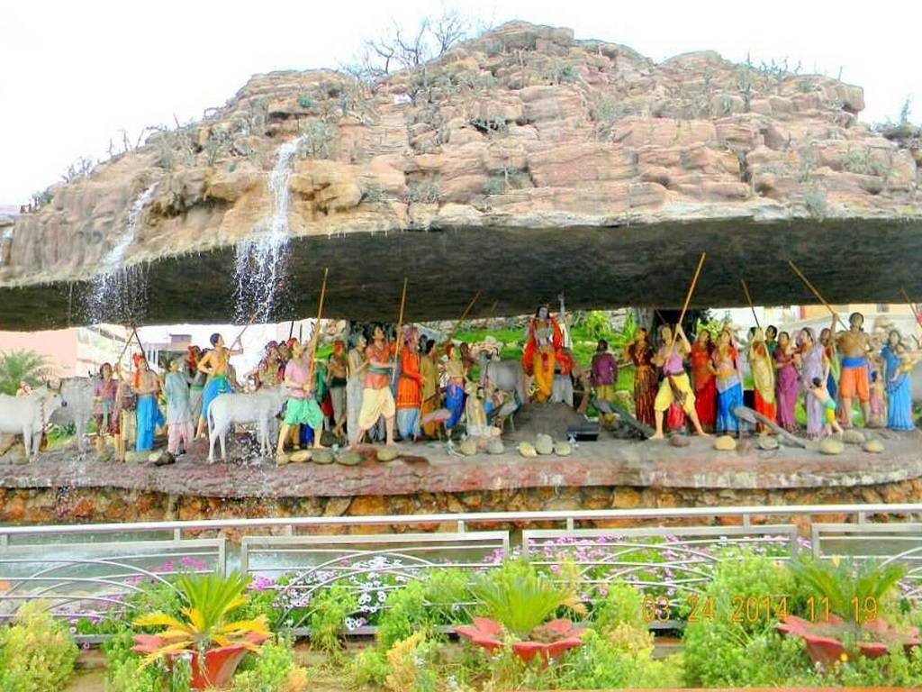 The auspicious times for Govardhan Puja will be in Pratahkala Muhurat from 06:26 am to 08:40