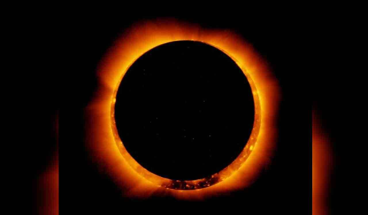 Solar Eclipse in New Delhi