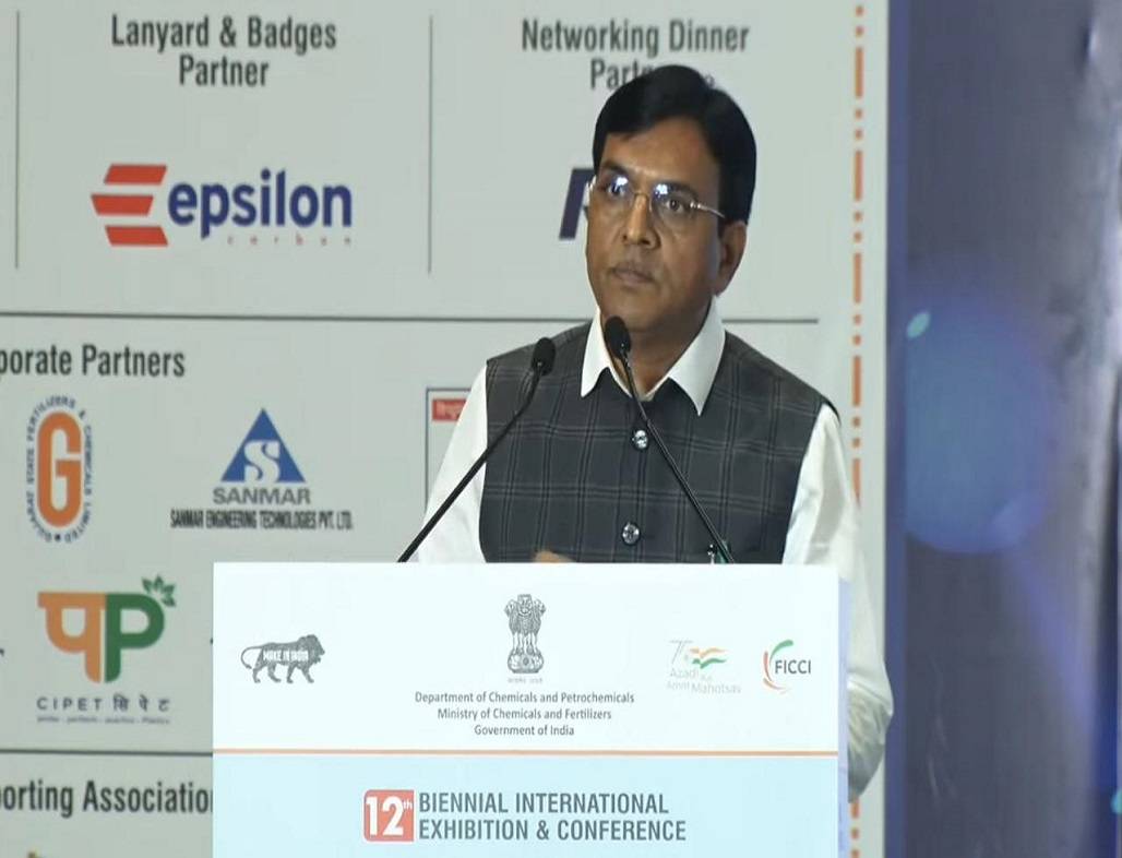 Dr Mansukh Mandaviya noted that the government is also giving impetus to creating a conducive start-up ecosystem to help boost the domestic industry along with the large players.