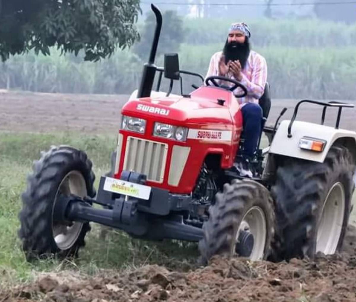 Gurmeet Ram Rahim Singh advsied farmers to adopt organic farming.
