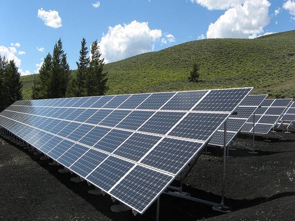 Standard photovoltaic solar panels are the most efficient application of photovoltaics.