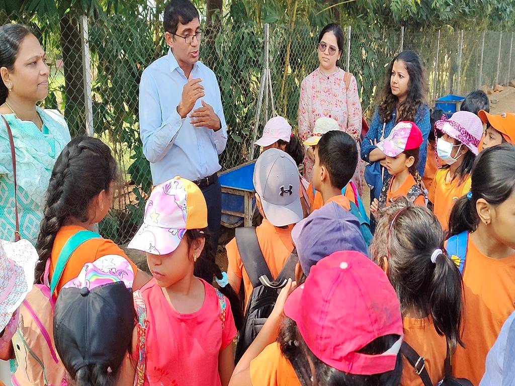 Dr Kishore Indukuri, Founder, Sid’s Farm interacting with students from Sloka - The Hyderabad Waldorf School