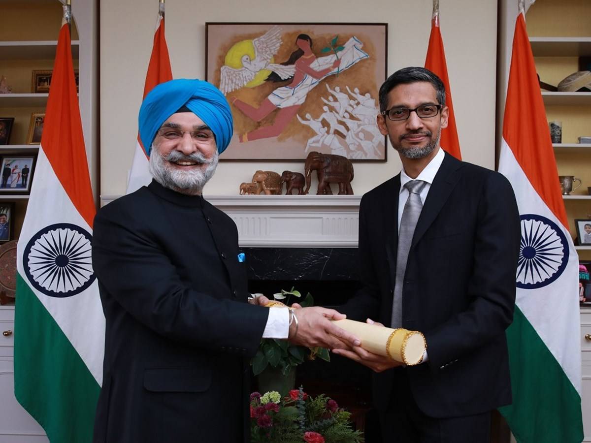 Google CEO receives Padma Bhushan from India's envoy to the US