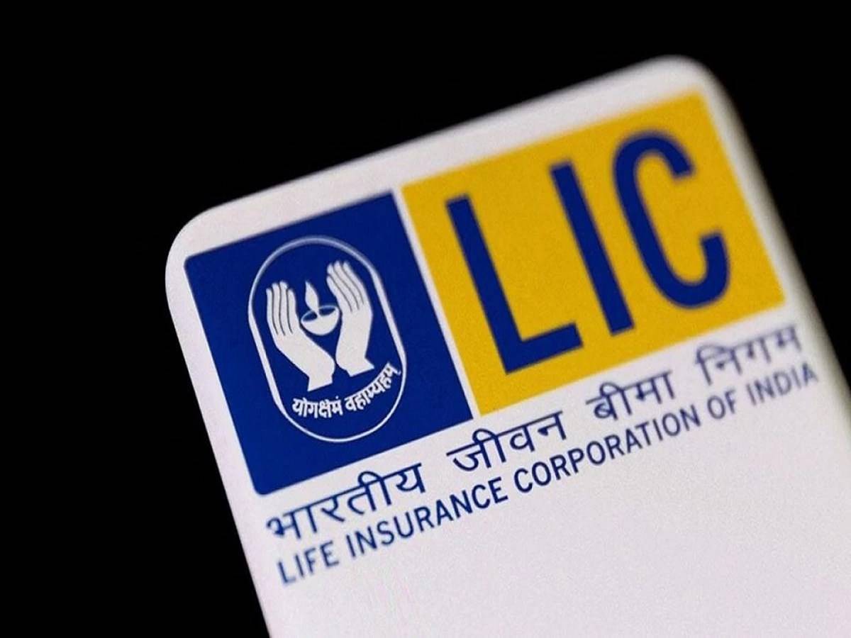 Policyholders who have registered their policies on the LIC Portal will be able to access the specified services on WhatsApp from the comfort of their own homes by messaging "Hi" to the number 8976862090