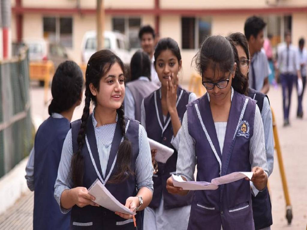 The students who registered for the Kerala SSLC 2023 Exam will be able to take the test, and their schools will provide them with their hall tickets
