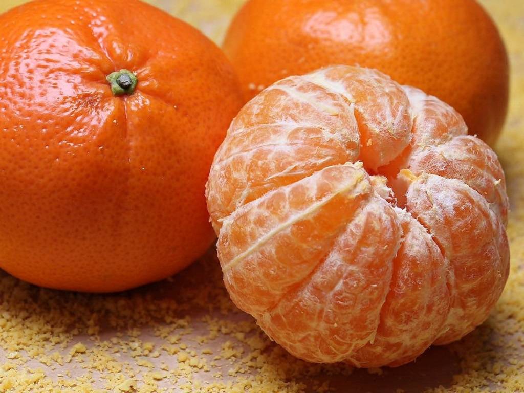 Orange Lovers Beware! Check Out the Side-Effects of This Citrus Fruit