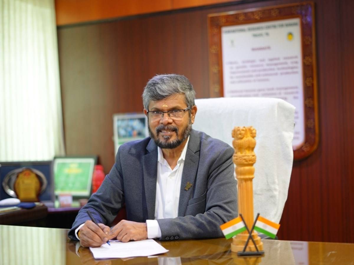 Dr.R Selvarajan