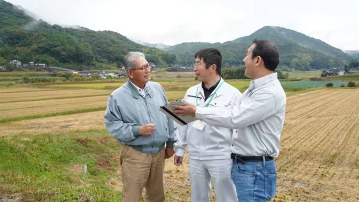 Japan's 2050 road map aims to reduce the use of chemical fertilizers by 30%