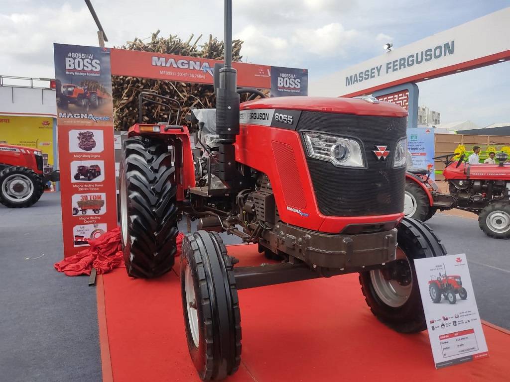 Tafe displayed its new tractor Massey Ferguson #8055HAI BOSS at the show