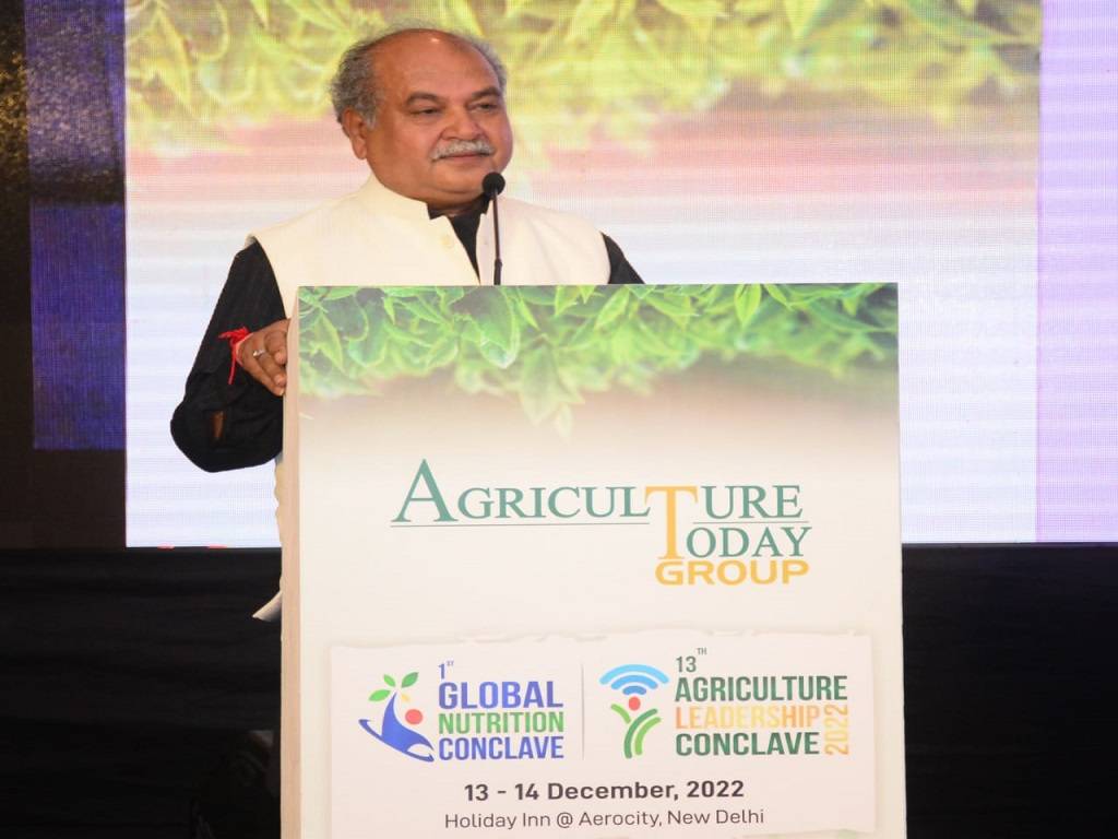 Narendra Singh Tomar addresses the guests at Global Nutrition Conclave on the importance of promoting Millet cultivation