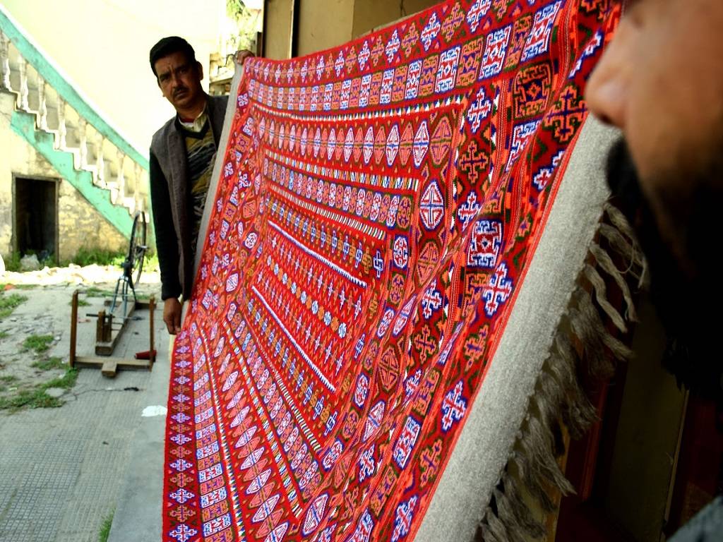 Kullu Shawl of Himachal Pradesh