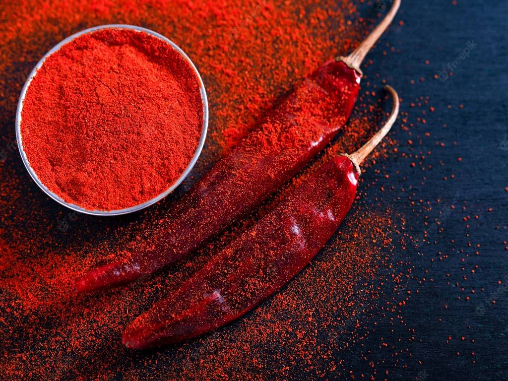 Red chilli powder not only adds a fiery flavour and colour to the food, but it also offers several health advantages.