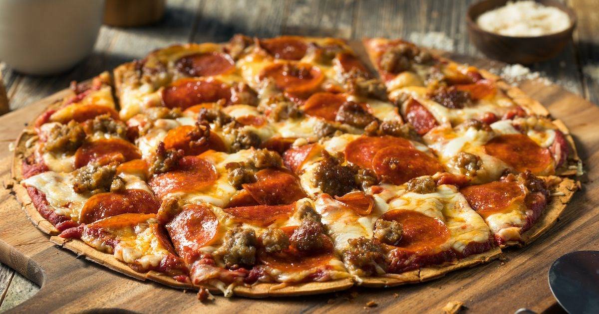 History of Pizza & 7 Most Popular Pizza Varieties from Around the World!