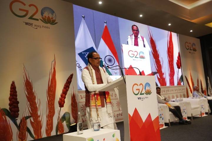 Chouhan inaugurated an exhibition on the sidelines of the G20 1st ADM that showcased the potential, achievements, and progress made by Agriculture and Allied Sectors
