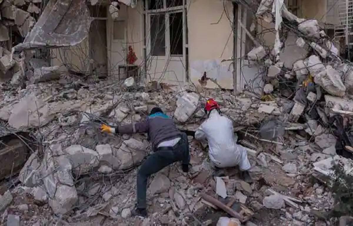 Six people died in an earthquake that slammed the Turkey-Syria border region