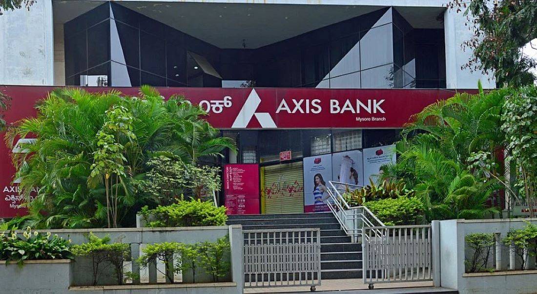 Axis Bank will provide a wide range of products and services to farmers through its rural-urban and semi-urban (RUSU) branches