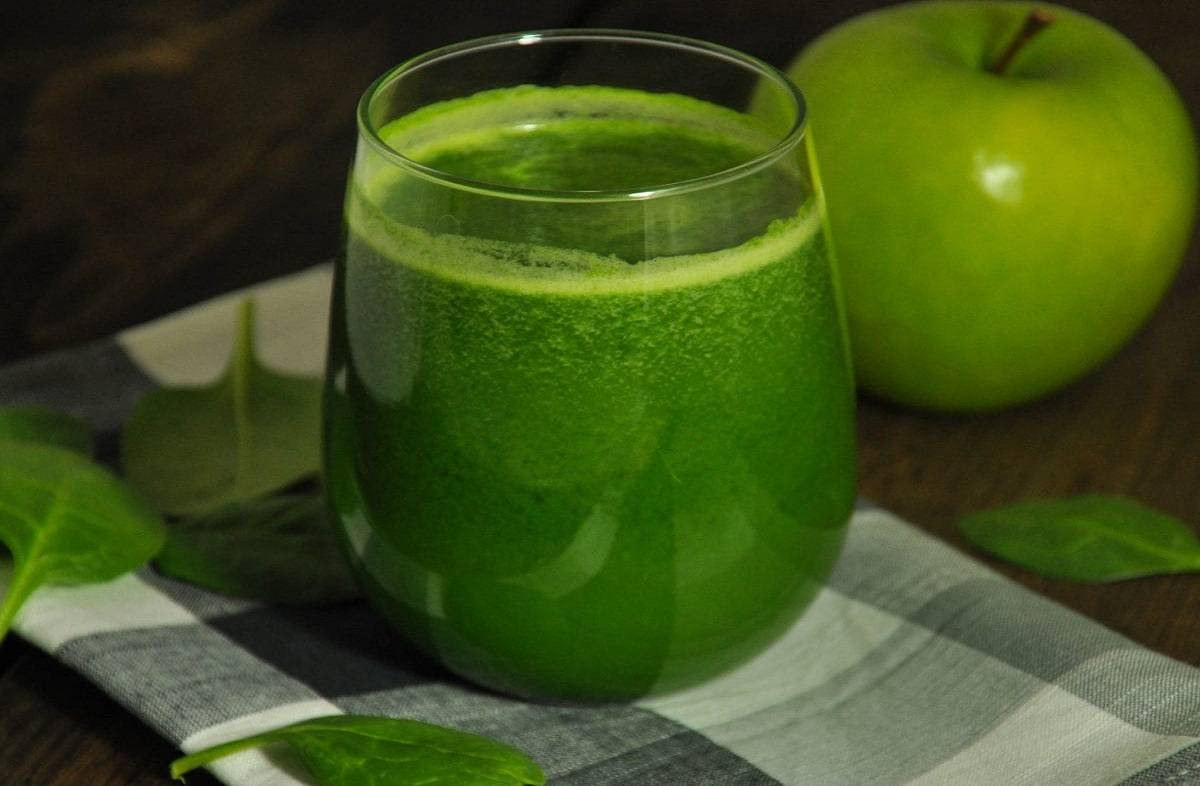 Cucumber and spinach juice