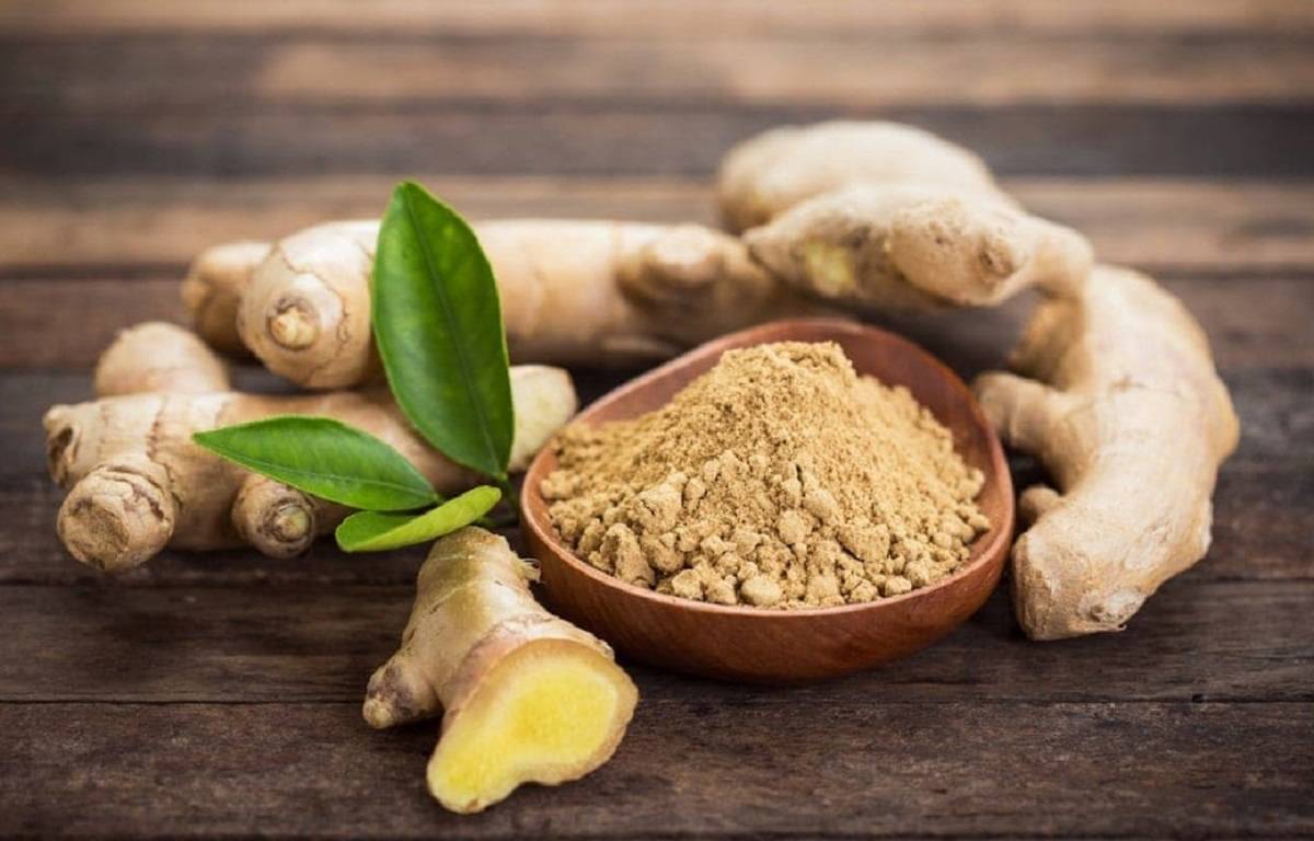 A study conducted on the effects of ginger consumption on diabetic rates indicated that a small dose of ginger delayed the progression of cataracts, a common complication of long-term diabetes