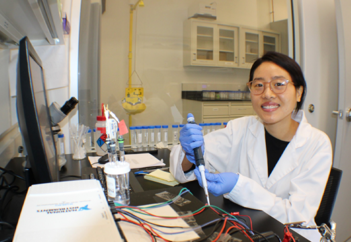 Khengdauliu Chawang, an SMU graduate student, has created a small pH sensor that can detect when food has spoiled in real time
