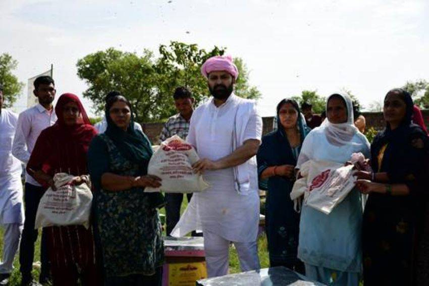 KVIC Distributes Margin Money Grants & Bee Boxes in Kaithal, Haryana