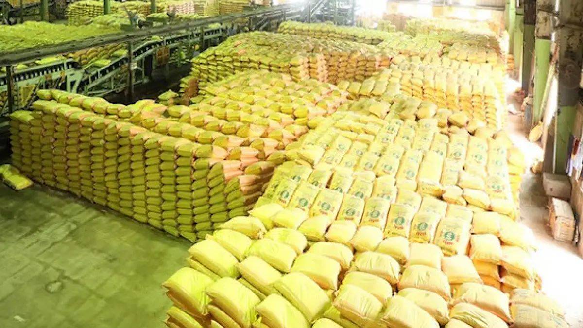 Yamunanagar Village Authorities Confiscate 2,784 Bags of Subsidized Agricultural-Grade Urea