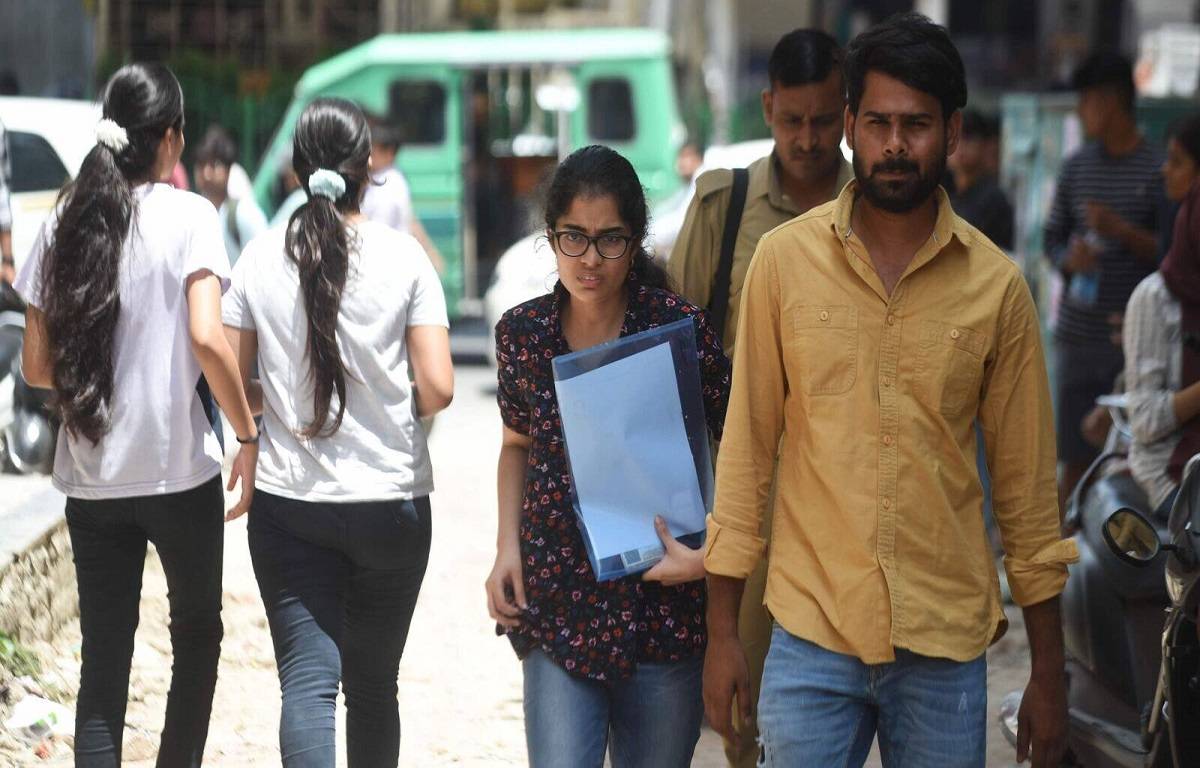 CBSE can soon download the class 10th and 12th result from CBSE official website or UMANG or Digilocker