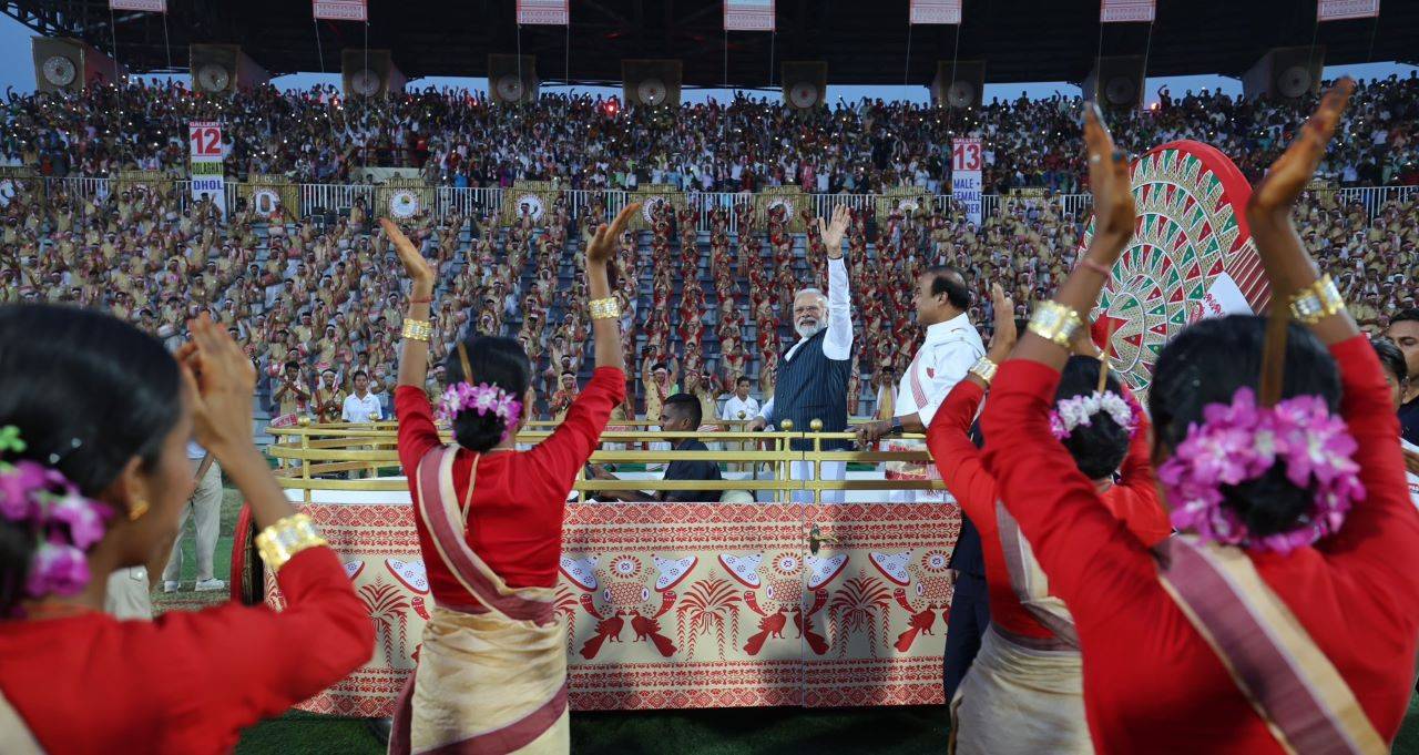 Bihu Celebration Sets Guinness World Record with 11,304 Dancers, Drummers Performing Together