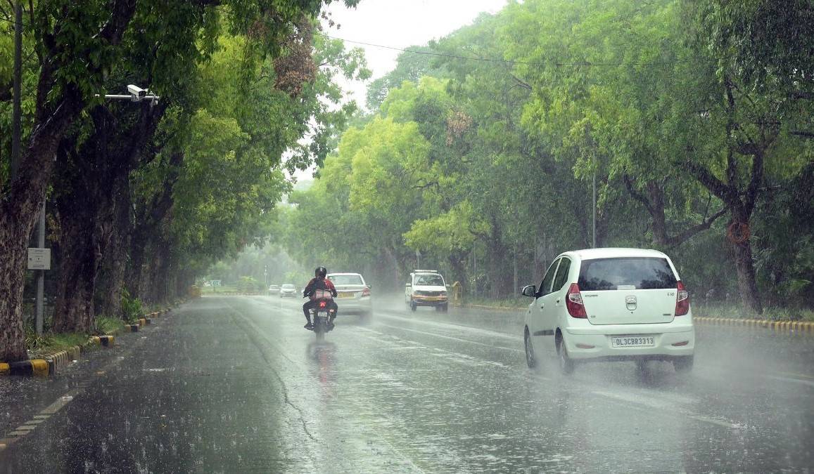 Light Rain Likely to Provide Relief from Heatwave in Delhi, Bihar & Other States - Check Weather Forecast
