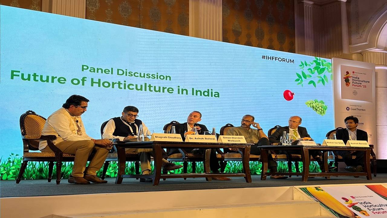 Panel Discussion on the future of Horticulture