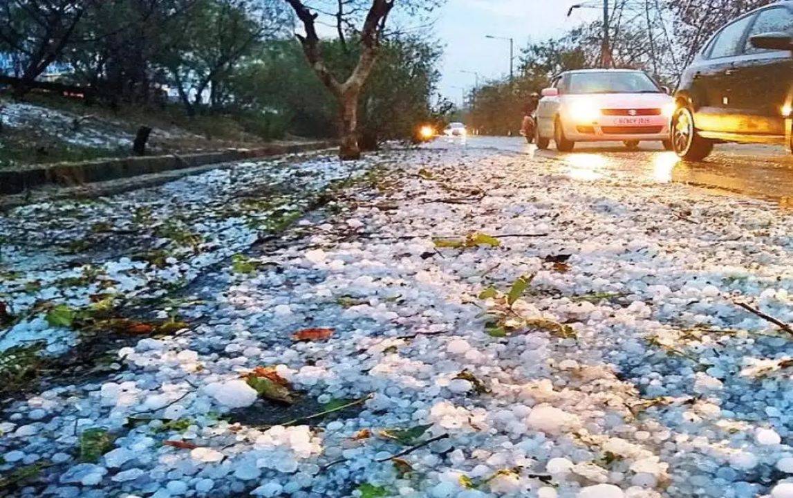 Odisha Braces for Heavy Rains & Hailstorms till April 30; Orange Alert Issued!