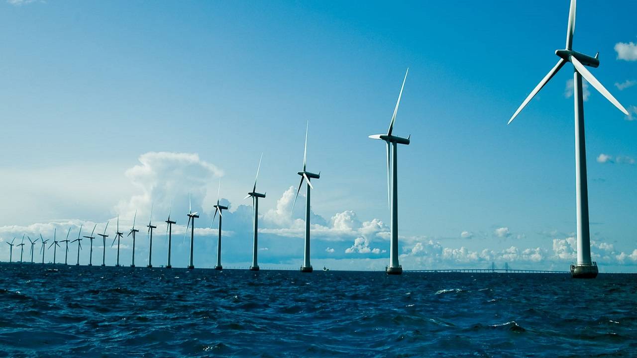 Researchers propose offshore wind farms as an alternate power source to cater to the coolant requirements of nuclear reactors.